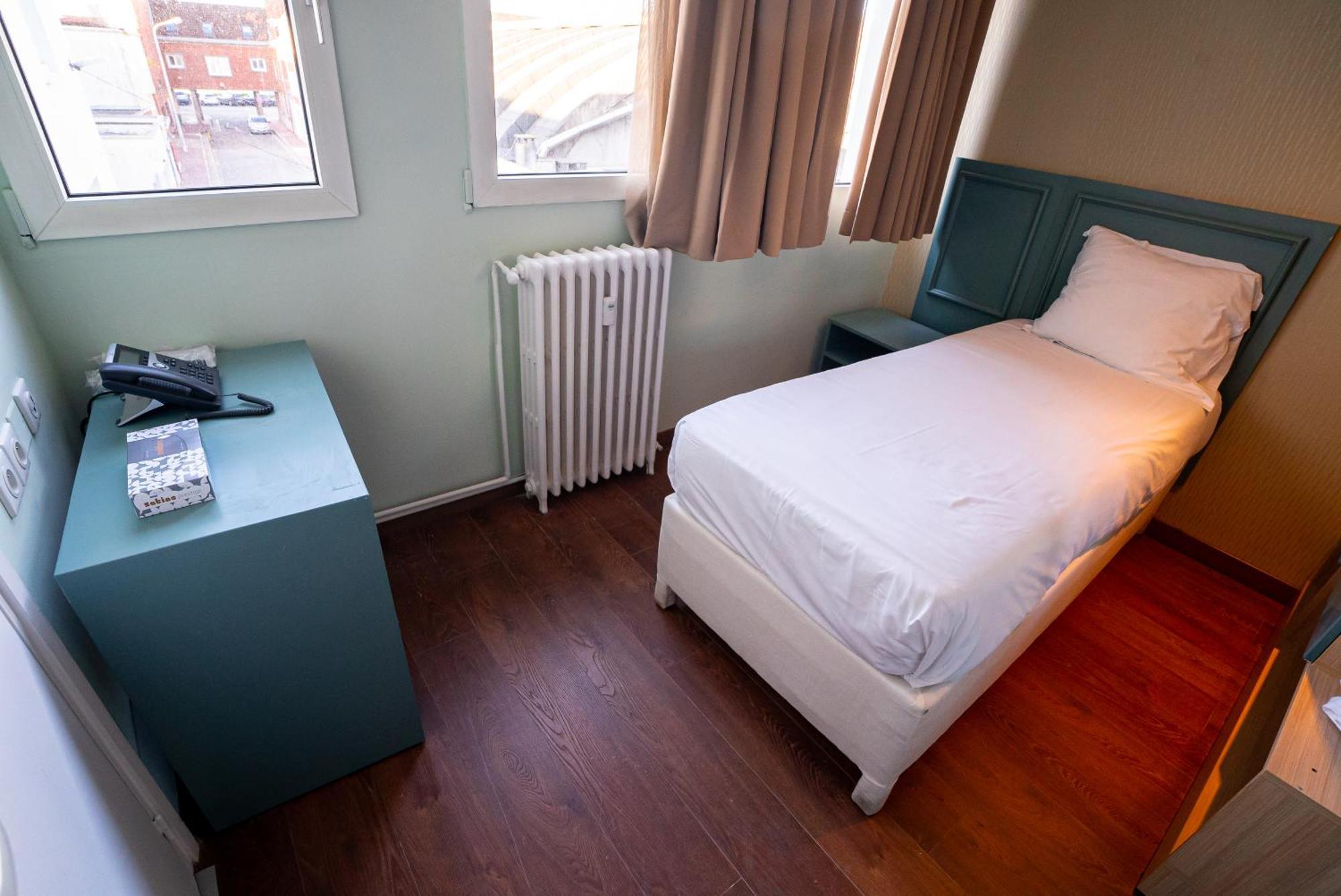 Hotel Breeze 3*