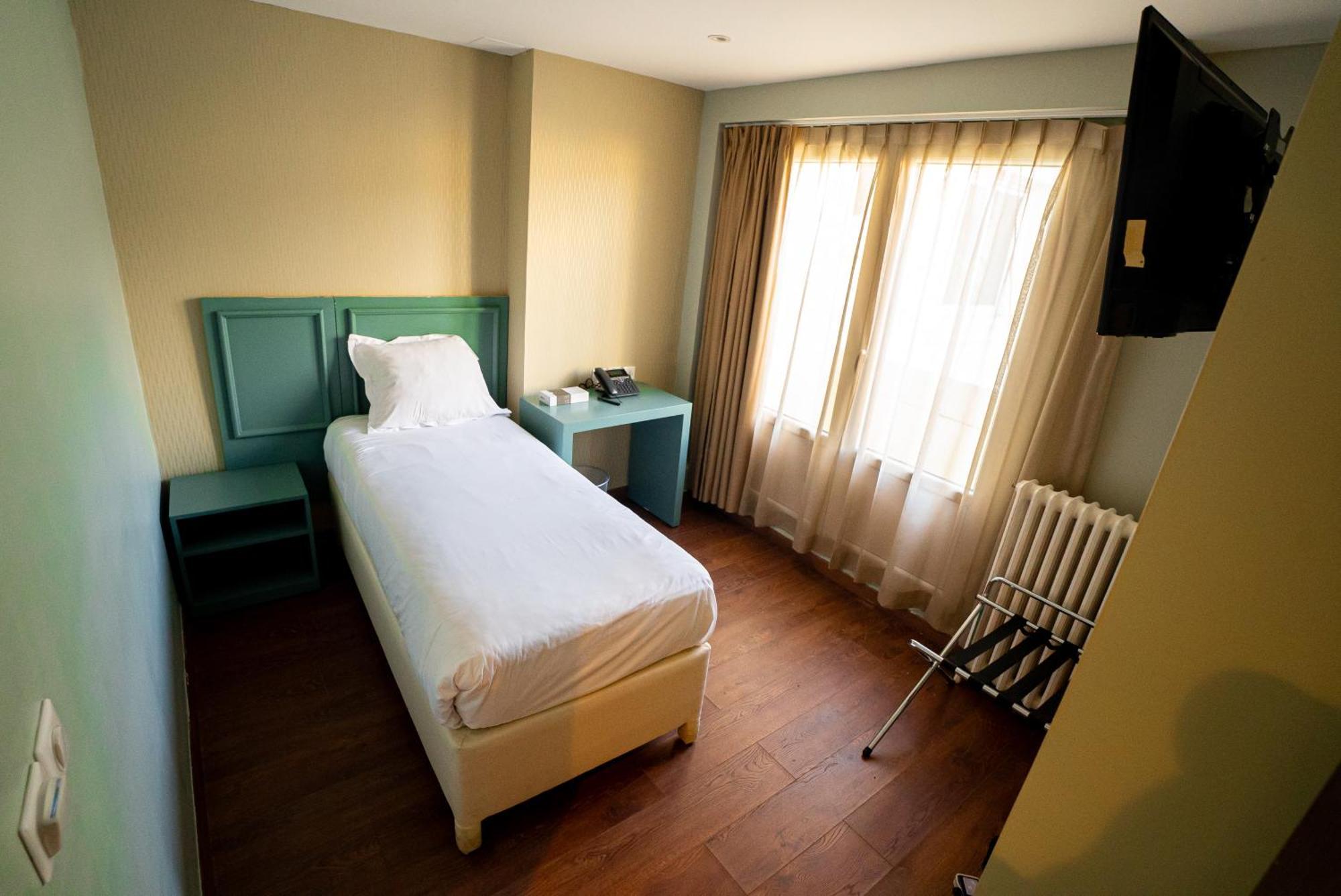 Breeze Hotel Calais